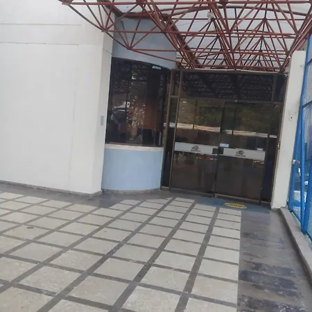 Apartamento Con Piscina, Cancha De Tenis Y Parque Ninos Gaira Exterior photo