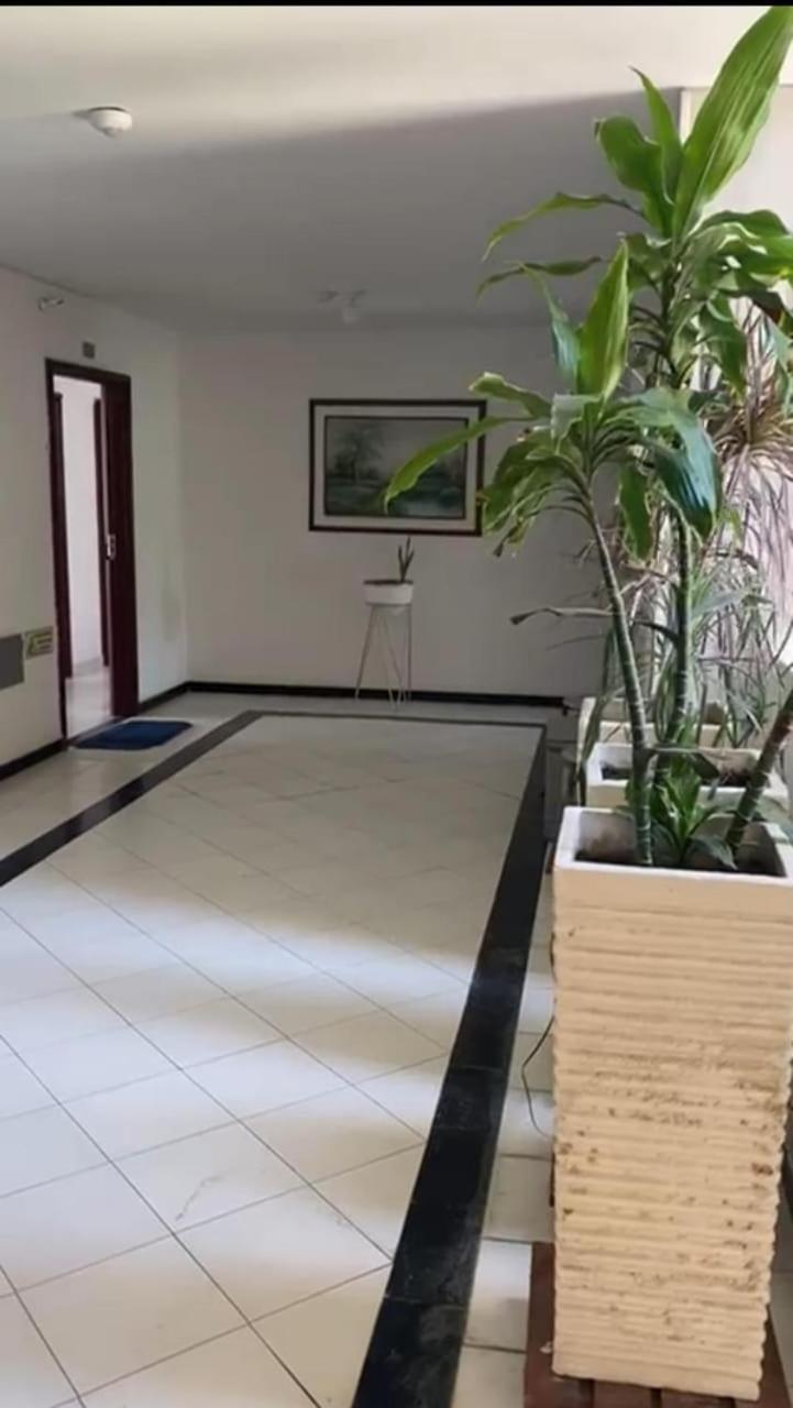 Con Piscina, Cancha De Tenis Y Parque Ninos Apartment *