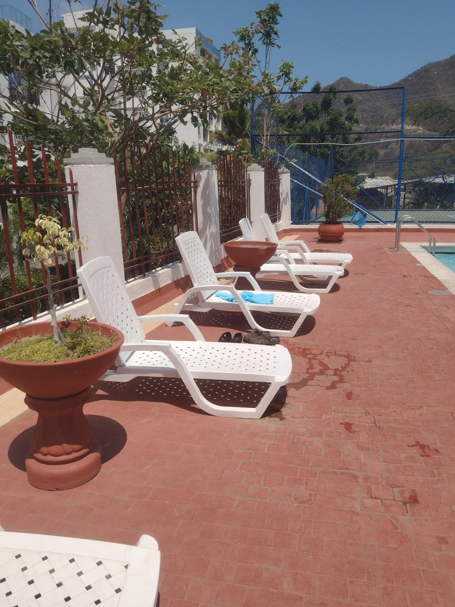 Con Piscina, Cancha De Tenis Y Parque Ninos * Gaira